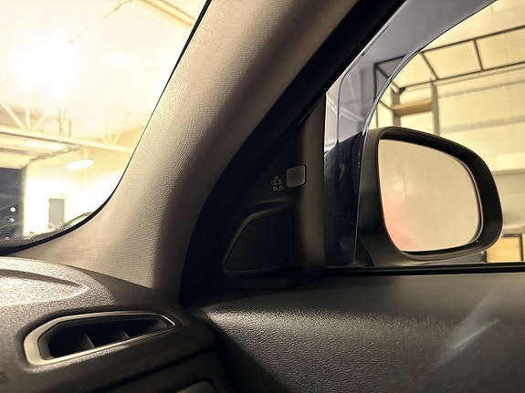 Volvo V70 21 of 23
