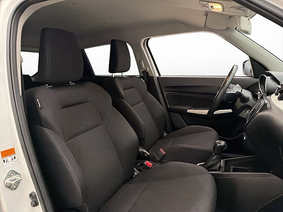 Suzuki Swift 9 of 26