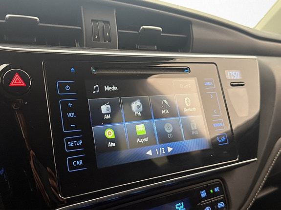Toyota Auris 20 of 26