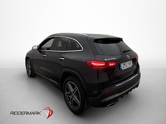 Mercedes-Benz GLA250 e 5 of 30