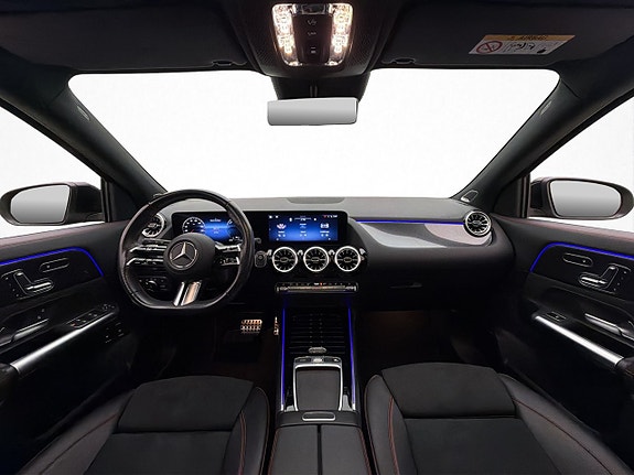 Mercedes-Benz GLA250 e 15 of 30