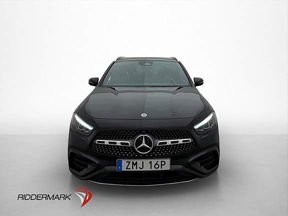 Mercedes-Benz GLA250 e 4 of 30