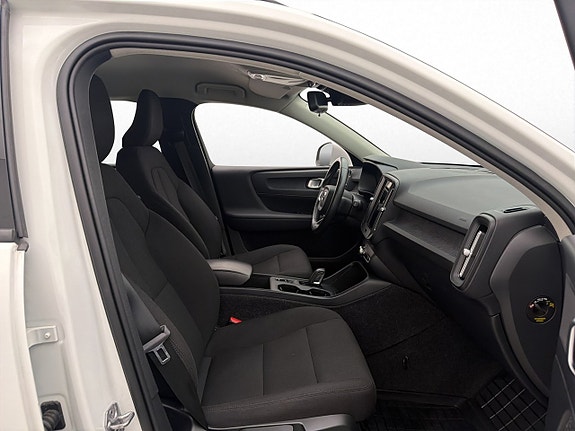 Volvo XC40 22 of 30