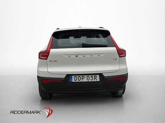 Volvo XC40 6 of 30
