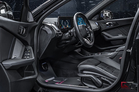 BMW 120 8 of 20