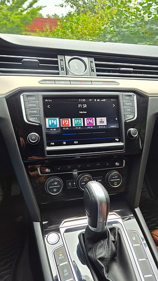 Volkswagen Passat 9 of 10