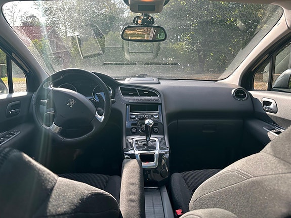 Peugeot 5008 8 of 8