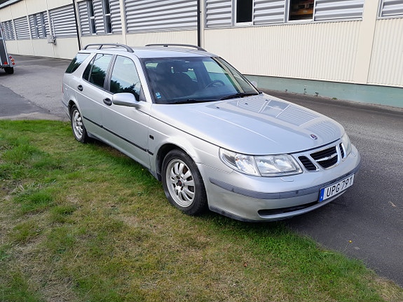 Saab 9-5 3 of 5