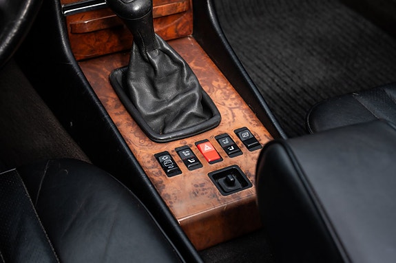 Mercedes-Benz 300 SL 29 of 30