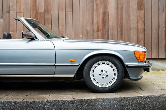 Mercedes-Benz 300 SL 19 of 30