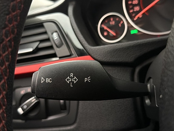 BMW 328i 25 of 30