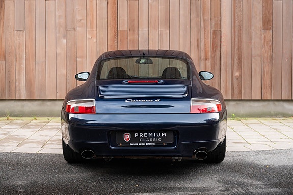 Porsche 911 11 of 30