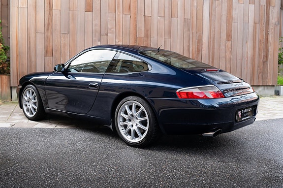 Porsche 911 9 of 30