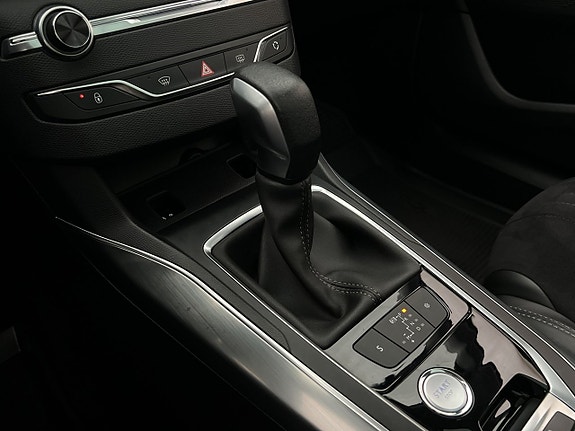 Peugeot 308 SW 26 of 30