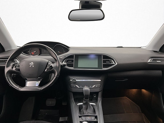 Peugeot 308 SW 12 of 30