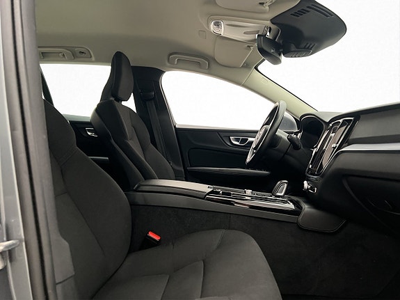 Volvo V60 17 of 30