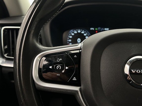Volvo V60 21 of 30