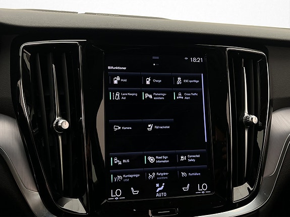 Volvo V60 25 of 30