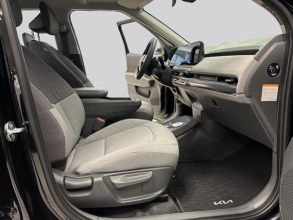 Kia EV3 10 of 30