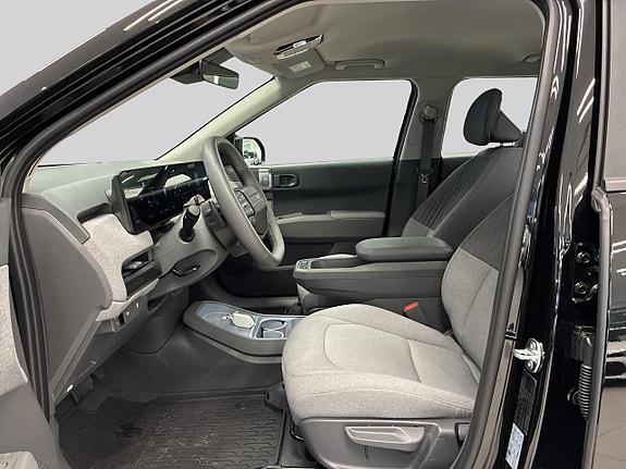 Kia EV3 8 of 30