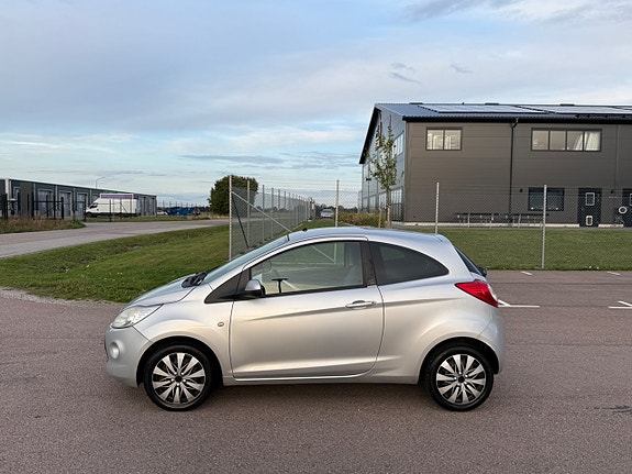 Ford Ka 2 of 9