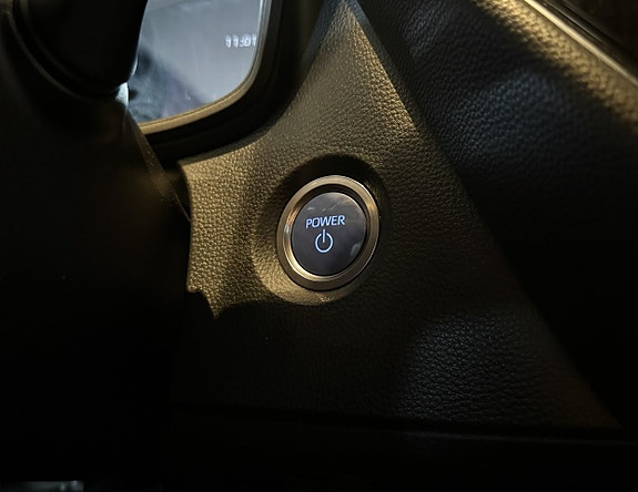 Toyota Corolla 14 of 16