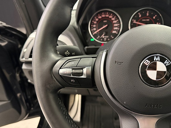 BMW 118d 16 of 18