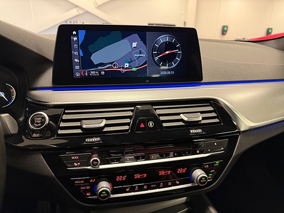 BMW 520 15 of 17