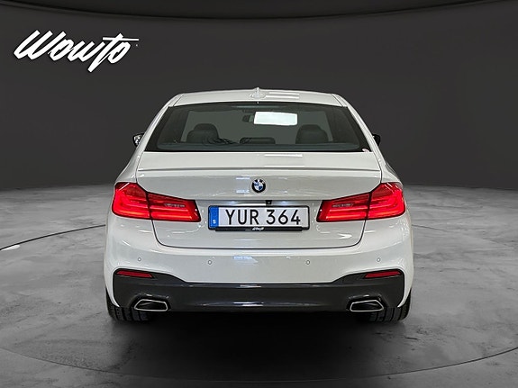BMW 520 5 of 17