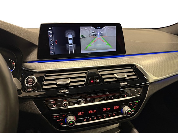 BMW 520 14 of 17
