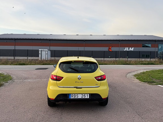 Renault Clio 3 of 10