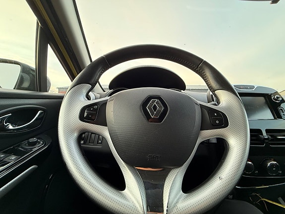 Renault Clio 7 of 10