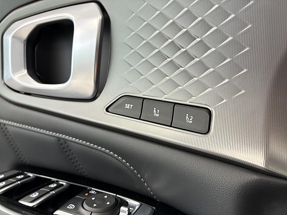 Kia Sorento 24 of 30