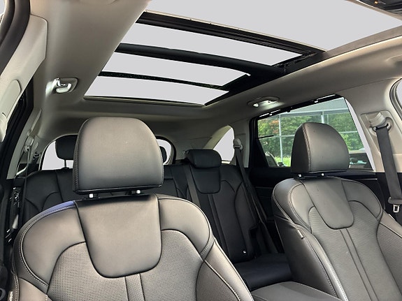 Kia Sorento 11 of 30