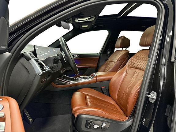 BMW X7 8 of 17
