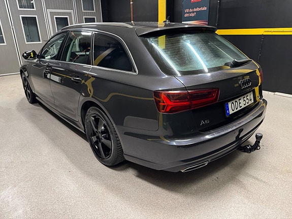 Audi A6 4 of 19