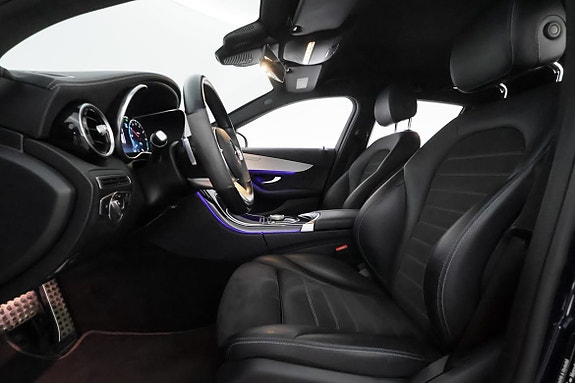 Mercedes-Benz C300 11 of 30