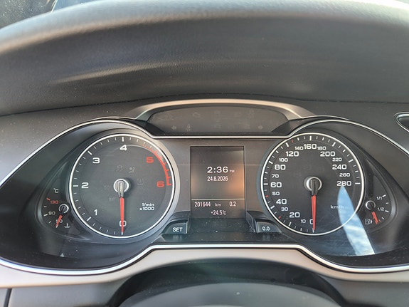 Volkswagen Golf VI 6 of 6