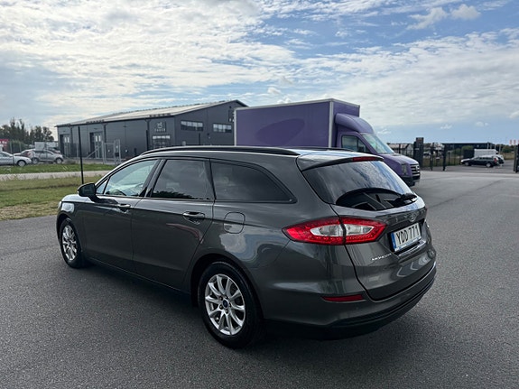 Ford Mondeo 5 of 9