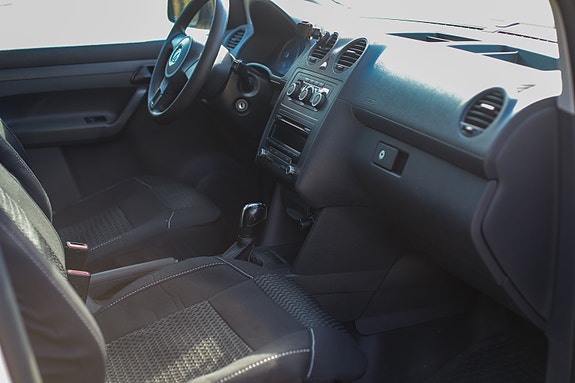 Volkswagen Caddy 12 of 18