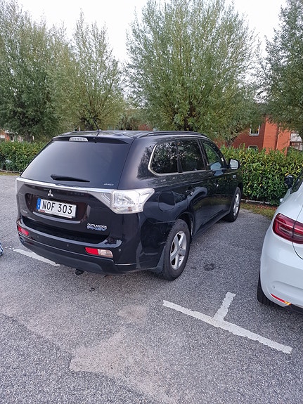 Mitsubishi Outlander 3 of 14
