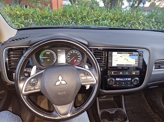 Mitsubishi Outlander 11 of 14