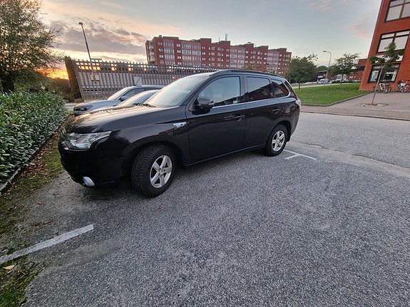 Mitsubishi Outlander 13 of 14