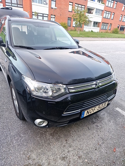 Mitsubishi Outlander 4 of 14