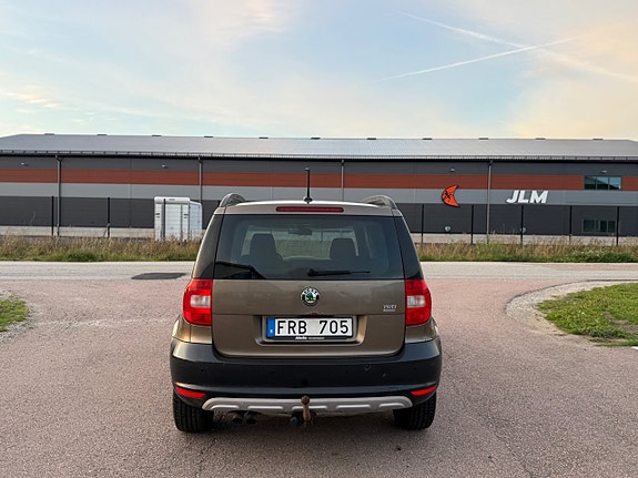 Skoda Yeti 3 of 5