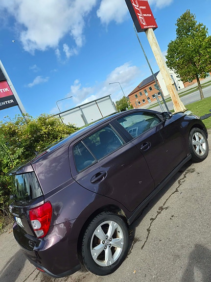 Toyota Urban Cruiser 4 of 15