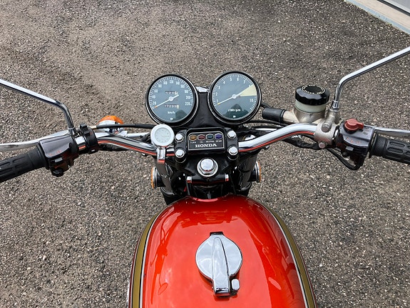 Honda CB750 Four 4 of 5