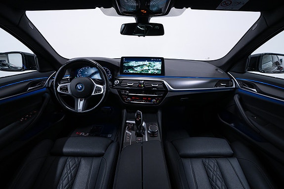 BMW 530e 14 of 23