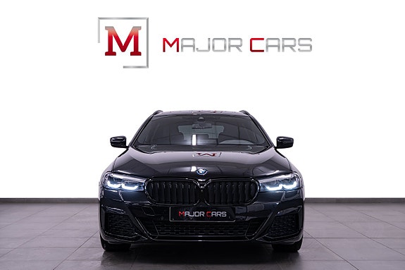 BMW 530e 2 of 23