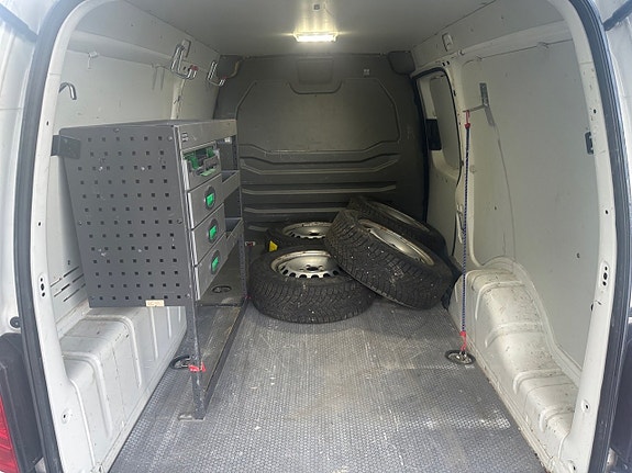 Volkswagen Caddy Maxi 10 of 10